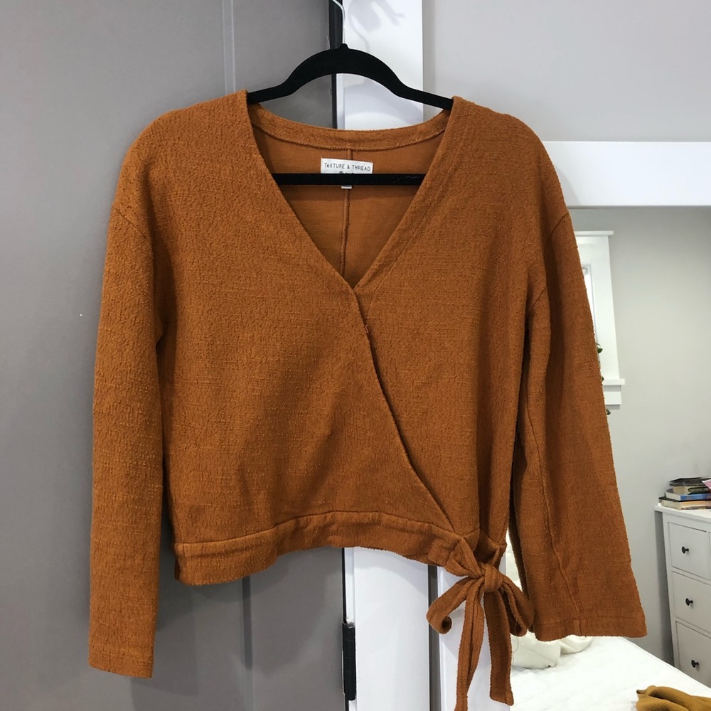 Madewell texture and thread wrap top size small